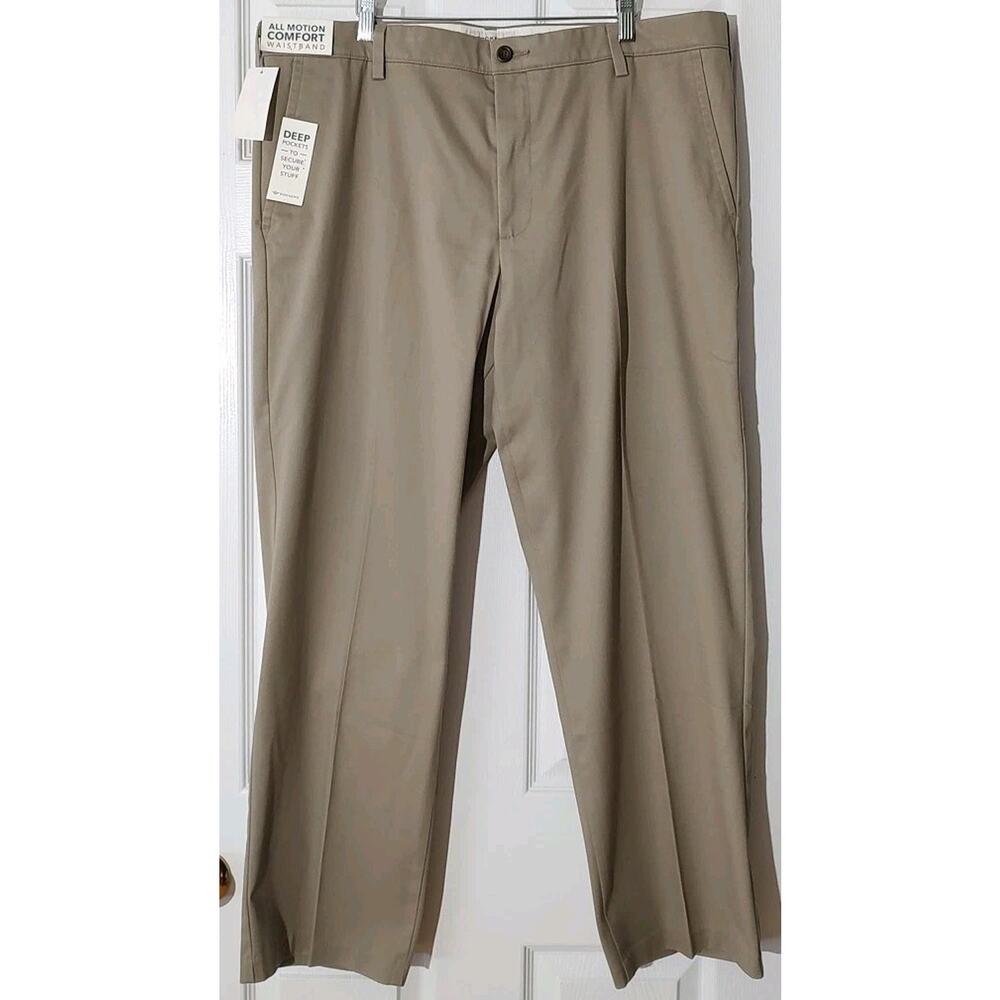 Men's Dockers Easy Classic Fit Khaki Stretch Pants Timberwolf - 40x30 NWT